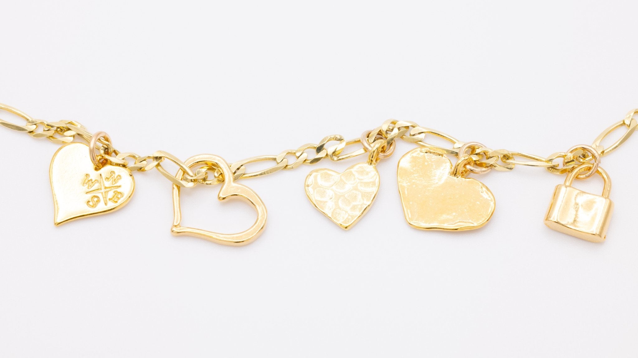 The Allure of 14K Gold Bracelets for Women: 6 Reasons Why 14K is Best - GoldandWillow
